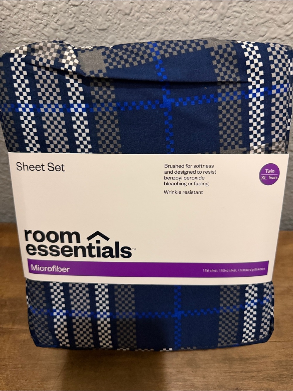 Room Essentials Navy & Royal Blue Plaid Microfiber Sheet Set Twin/Twin XL